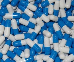 Gelatin capsules (Blue/White) (Size 0)