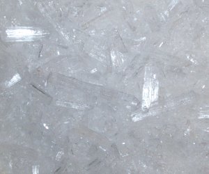 Menthol crystals